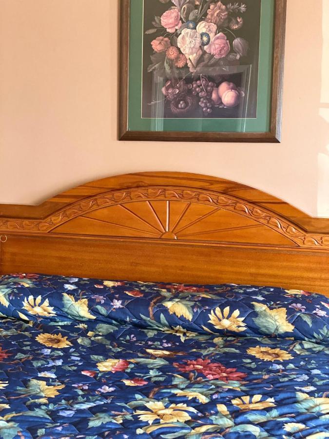 Payless Inn Kingfisher Kültér fotó
